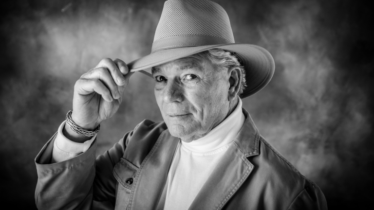 Respectul de sine se cultivă cu pași mărunți