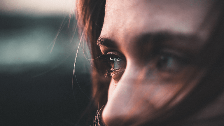 Cum îţi dai seama dacă cineva te manipulează?